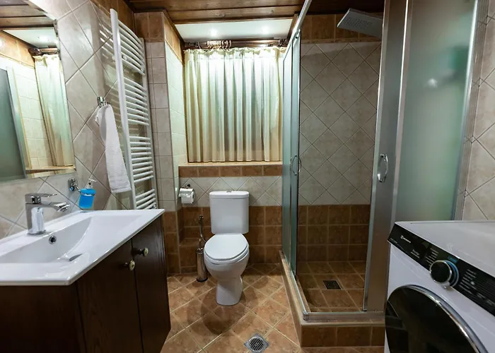 Lirtzis Villa *