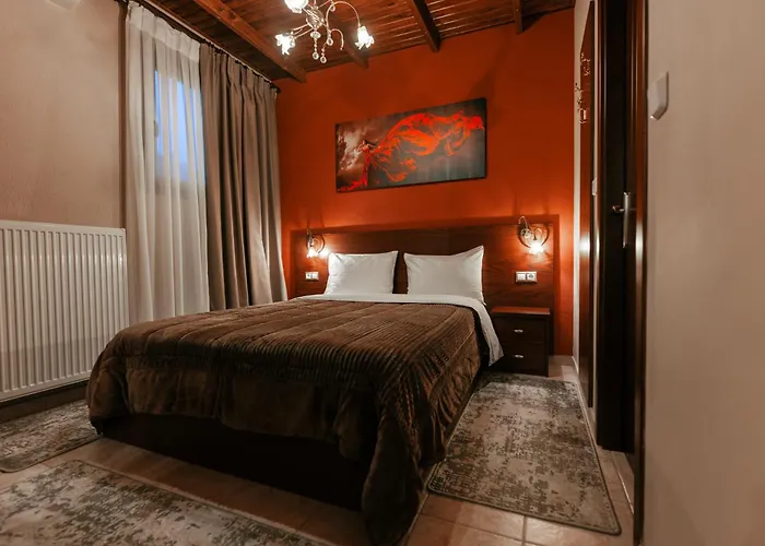 Lirtzis Villa *